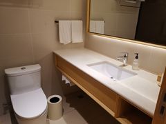 -全季酒店(上海青浦吾悦广场淀山湖大道店)
