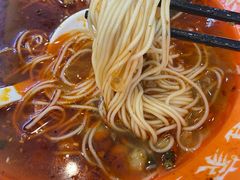 -程胖娃重庆小面(嘉禾金铂店)