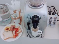 -卡罗酒店(东门晒布地铁站店)