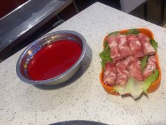 -钢管厂五区小郡肝串串香(蜀都万达店)