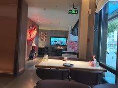 -杨氏青龙虾·吃蟹季(金盛路总店)