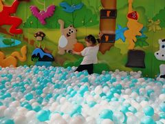 -蒙特利亲子乐园