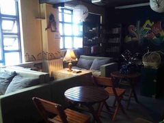 -老班长国际青年旅租