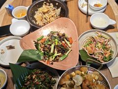 -云海肴·汽锅鸡·云南菜(天山百盛优客店)