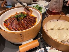 一碗腊肉一两银-索溪山寨·湘西饮食文化博物馆(标志门店)
