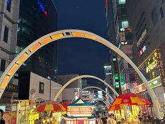 -BIFF 广场