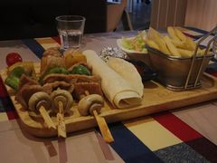 烤鸡腿排拼盘-遇见西木美式餐厅(体育路店)