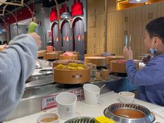 -龍歌自助小火锅(市南金茂湾店)