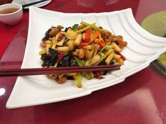-东馆和天下特色餐饮(工农店)