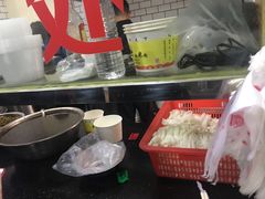 -覃肥叔桂林米粉(粮道街店)