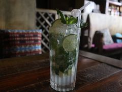 -城墙外BAR