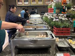 -天津京基皇冠假日酒店