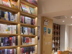 -猫的天空之城概念书店(景德镇陶溪川店)