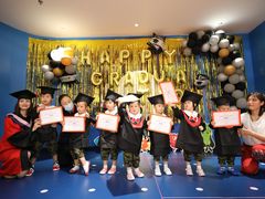 -小门牙好性格托育(北外滩中心)