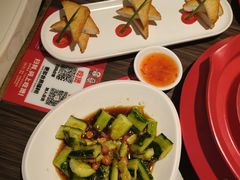 -胖哥俩肉蟹煲(华贸店)