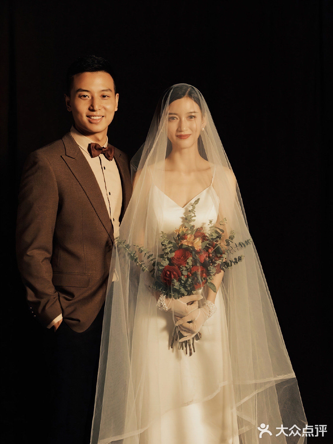 热度非常高的婚纱照风格＿光影💡婚纱照