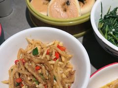 -山涧肴·湘味家肴(松岗满纷天地店)