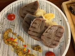 烤牛舌配土豆泥-格鲁·秀色Georgia’s Feast