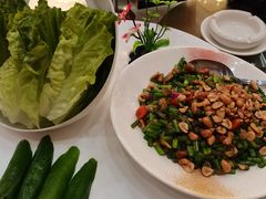 花甲肉生菜包-坚记酒家·佛山老字号·顺德鱼生标准示范店