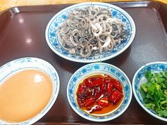 老北京爆肚-门框胡同百年卤煮(新街口店)