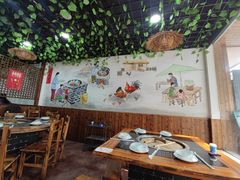 大堂-三里屯土灶炖公鸡地锅鸡(江东店)