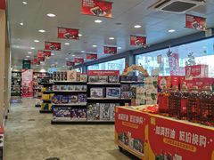 -壳牌华苑加油站