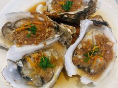 蒜蓉粉丝蒸生蚝-万龙洲海鲜(大兴绿地缤纷城店)