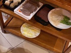 -佬土鹅肠火锅(扬中步行街店)
