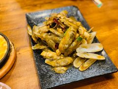 -老东镇啤酒屋海鲜加工·蒸汽海鲜·海鲜烧烤(台东店)