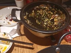 -聚鑫朋酸菜肥肠(文艺路口店)