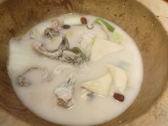 -滇香肴·云南菜蒸汽石锅鱼(云南北路店)