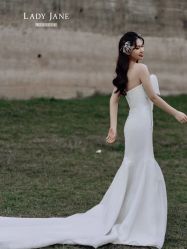 -Lady  Jane高端婚纱礼服馆