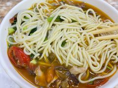 -秦云老太婆摊摊面(园博园店)