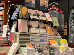 -西西弗书店&矢量咖啡(来福士广场店)