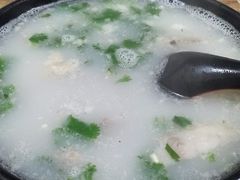 -吕记清真美食城(永兴服装街店)