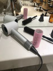-OnHair Salon