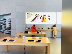 -Apple零售店(华贸购物中心店)