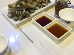 -虾弄弄海派小龙虾·牛羊蝎子火锅