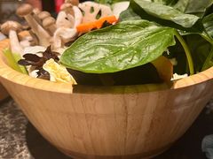 -湊湊火锅·茶憩(新中关购物中心店)