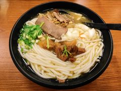 招牌牛杂粉-鑫花溪牛肉米粉(凤凰街创始总店)