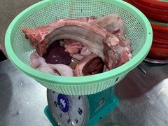 -标记美食新鲜猪杂(兴南大道店)