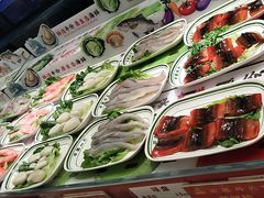 -四囍码头海鲜烧烤自助火锅(外滩南京东路悦荟广场店)