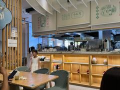 -弄堂咪道-饭香·面香·馄饨香(汇锦广场店)