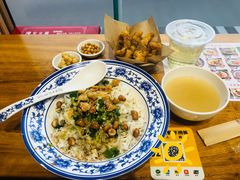 -甘掌门·化州驰名牛杂粉(越秀店)