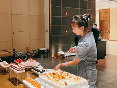 甜品台-康莱德酒店·美庭自助餐厅