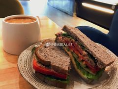 吞拿鱼三明治-面包谷Grains n' Beans(九号公馆店)