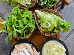 -岳记兴隆·青城腊排铜火锅(融创店)