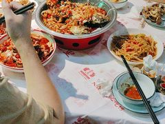 -堂瓦里·33年传统赣菜(第一街区店)