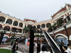 -佛罗伦萨小镇广佛名品奥特莱斯(疏港路店)