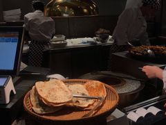 -巷内锅盔(西城都荟店)